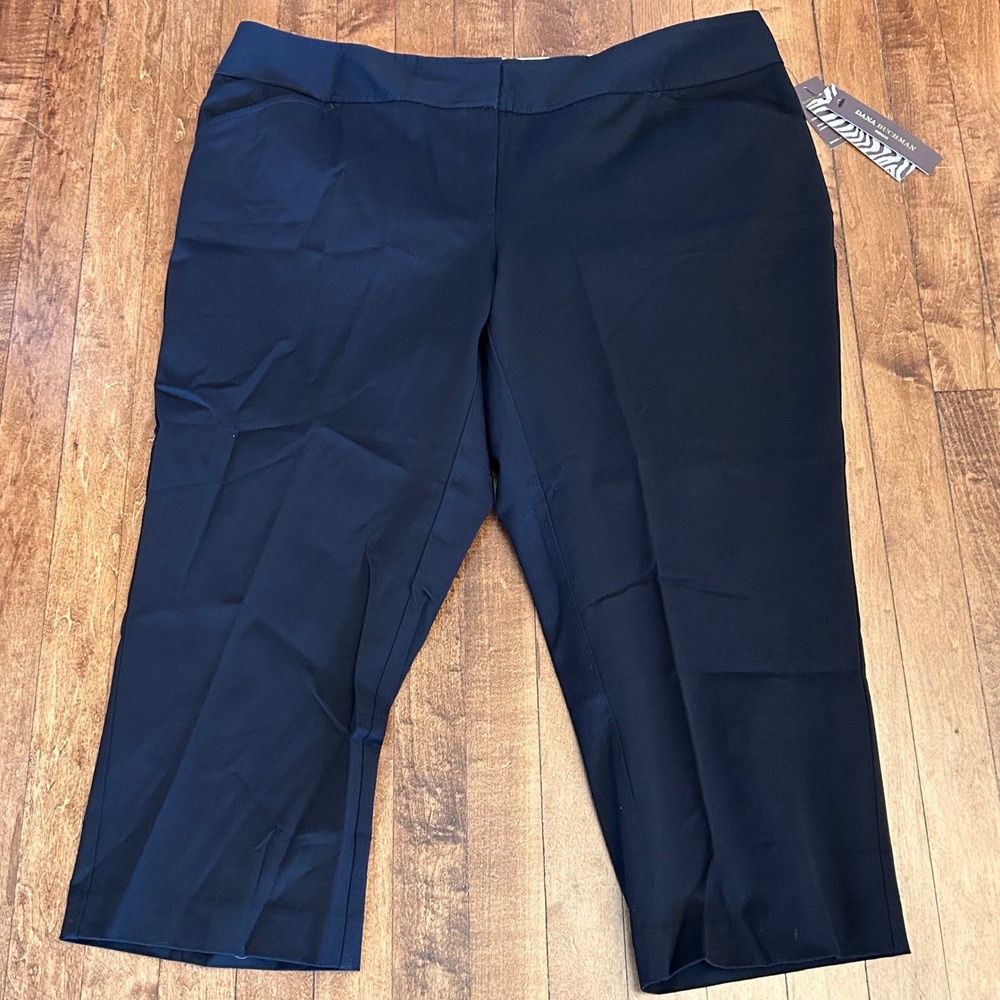 Dana Buchman Womens Black Capri Pants 18W Flawless Fit‎ Stretch Military Chic